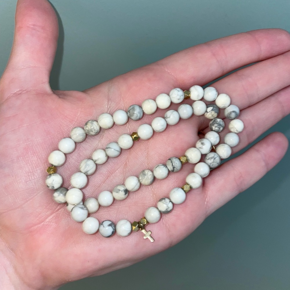 Elegant White Beaded bracelet with Cross
